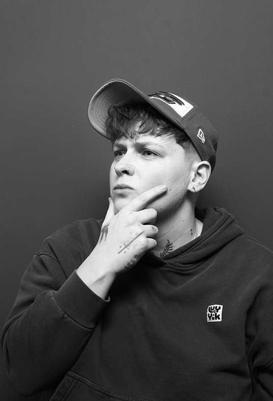 Portrait of Helena Reynolds